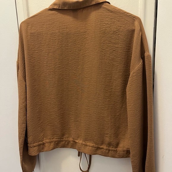 Women’s Kazo Blouse - Picture 3 of 5